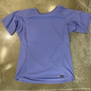Patagonia lightweight active women’s top